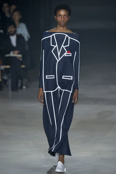 Look 30